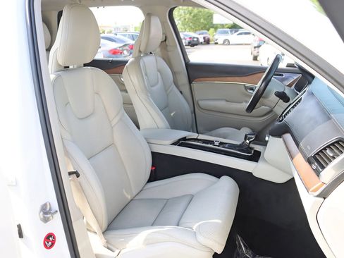 Used 2017 Volvo XC90 T6 Inscription w/ Vision Package AWD/4WD image 30