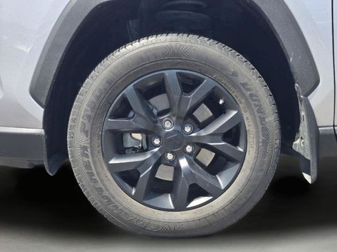 Used 2024 Toyota RAV4 LE FWD image 10