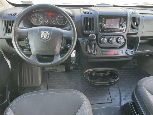Used 2021 RAM ProMaster 2500 FWD image 7