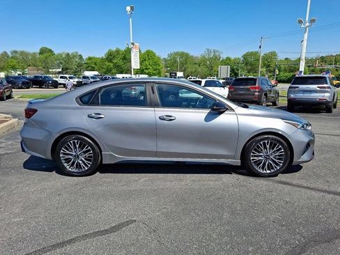 Used 2023 Kia Forte GT-Line FWD image 9