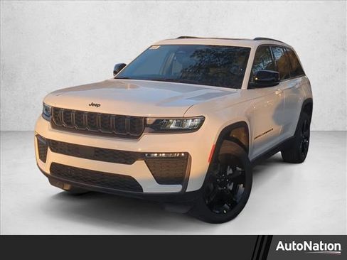 New 2026 Jeep Grand Cherokee Limited w/ Limited Altitude Package RWD image 1