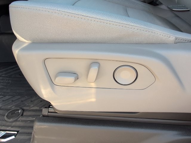 Certified 2026 Chevrolet Silverado 1500 LT AWD/4WD image 13