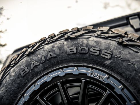 New 2026 Jeep Wrangler Unlimited Rubicon w/ Technology Group image 23