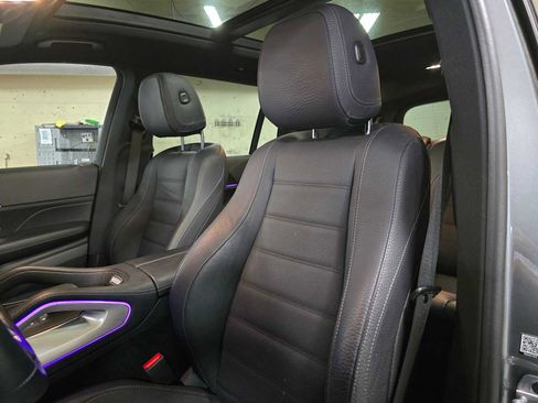 Used 2023 Mercedes-Benz GLS 450 4MATIC image 25
