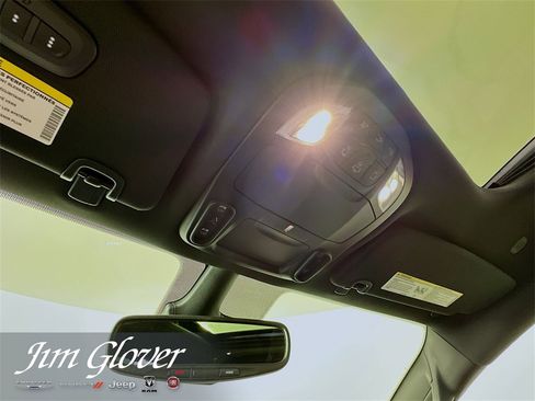 New 2026 Chrysler Pacifica Limited w/ S Appearance Package image 38