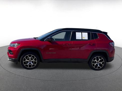 Used 2025 Jeep Compass Limited AWD/4WD image 6