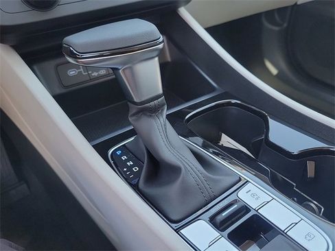 New 2025 Hyundai Tucson SE image 15