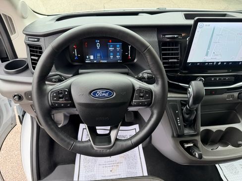 Used 2026 Ford Transit 350 XLT RWD image 17