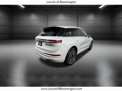 Certified 2022 Lincoln Corsair AWD w/ Premium Package image 8