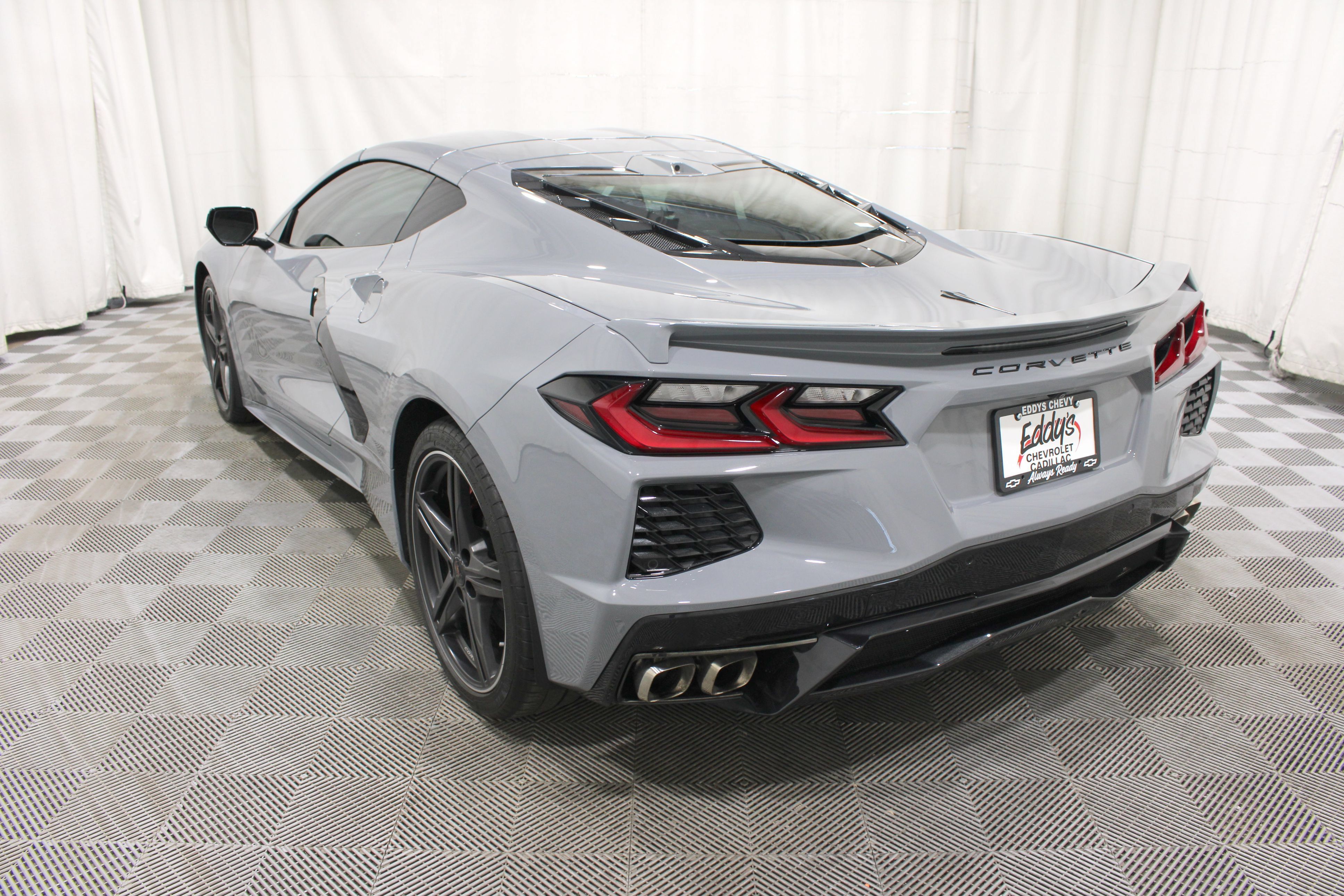 Used 2025 Chevrolet Corvette Stingray Preferred Cpe w/ 2LT RWD image 30