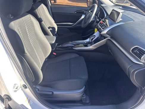 Used 2018 Mitsubishi Eclipse Cross LE image 13
