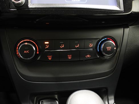 Used 2019 Nissan Sentra S image 19