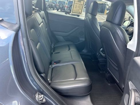 Used 2021 Tesla Model Y Performance AWD/4WD image 28