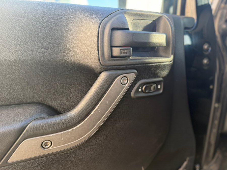 Used 2011 Jeep Wrangler Unlimited Sport AWD/4WD image 49