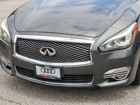 Used 2015 INFINITI Q70 L 3.7 w/ Deluxe Touring Package RWD image 8