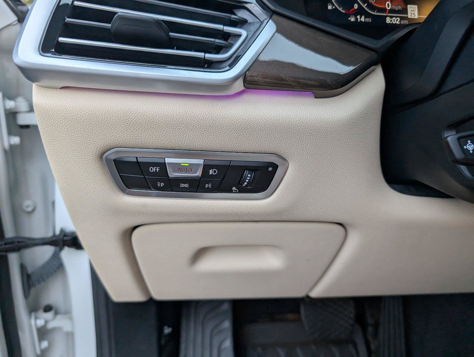 Used 2022 BMW X5 sDrive40i w/ Luxury Seating Package RWD image 28
