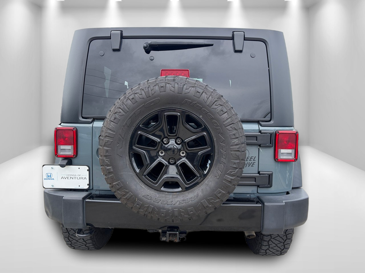 Used 2015 Jeep Wrangler Sport AWD/4WD image 10