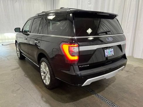 Used 2019 Ford Expedition Platinum AWD/4WD image 5