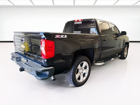 Used 2017 Chevrolet Silverado 1500 LT w/ All Star Edition RWD image 4