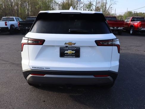 New 2026 Chevrolet Equinox LT w/ Safety and Technology Package AWD/4WD image 27