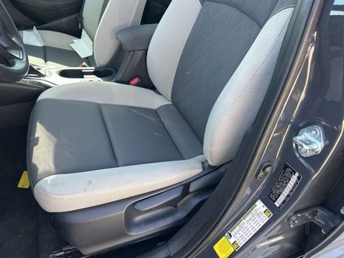 Used 2025 Toyota Corolla LE image 9