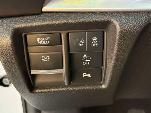 Used 2020 Acura MDX FWD image 27
