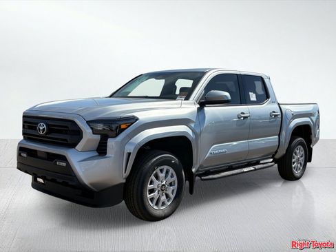 New 2026 Toyota Tacoma SR5 AWD/4WD image 2