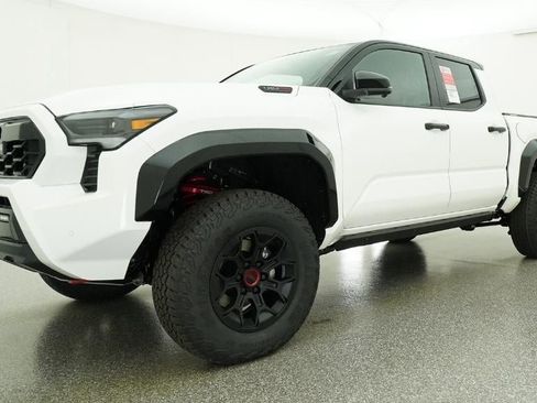 New 2026 Toyota Tacoma TRD Pro AWD/4WD image 17