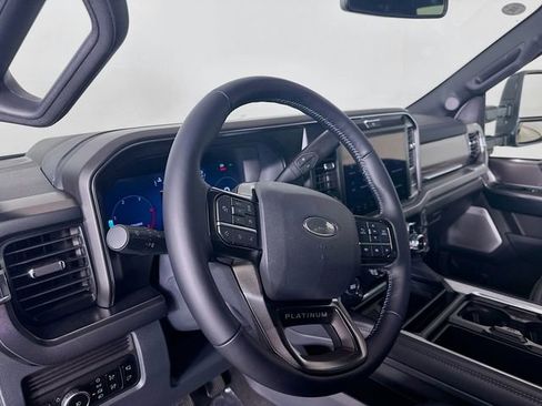 New 2026 Ford F450 Platinum image 9