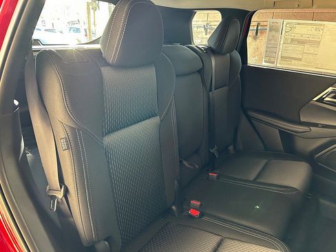 New 2026 Mitsubishi Outlander ES image 22