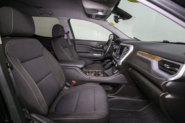 Used 2023 GMC Acadia SLE w/ Driver Convenience Package AWD/4WD image 17