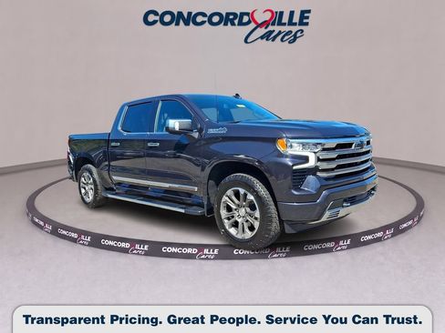Used 2022 Chevrolet Silverado 1500 High Country w/ Z71 Off-Road Package AWD/4WD image 1