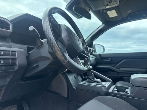 Used 2024 Toyota Tacoma SR RWD image 30