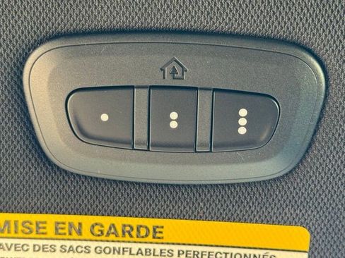 New 2026 Chrysler Pacifica Select w/ S Appearance Package FWD image 25