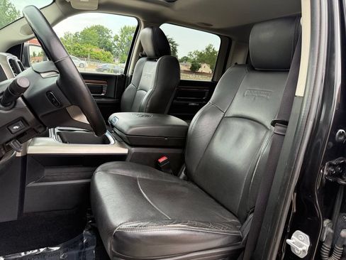 Used 2015 RAM 1500 Laramie w/ Convenience Group AWD/4WD image 24