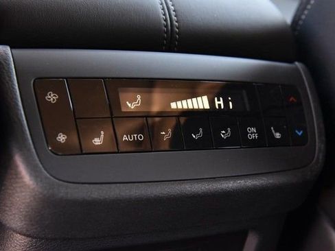 Certified 2025 Nissan Pathfinder SL w/ SL Premium Package AWD/4WD image 27