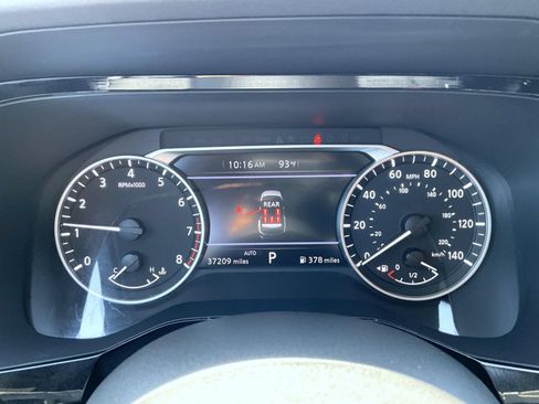 Used 2024 Nissan Pathfinder Rock Creek AWD/4WD image 14