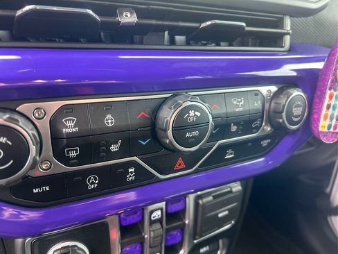 Used 2024 Jeep Wrangler Rubicon w/ XTREMEE 35" Tire Package image 27