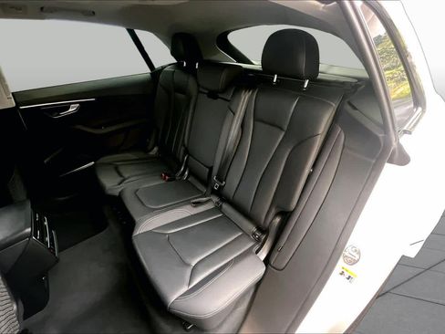 Used 2023 Audi Q8 Premium Plus w/ Premium Plus Package AWD/4WD image 20