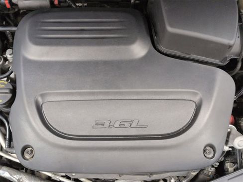 Certified 2020 Chrysler Pacifica Limited image 15