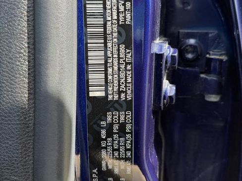 Used 2020 Jeep Renegade Limited image 21