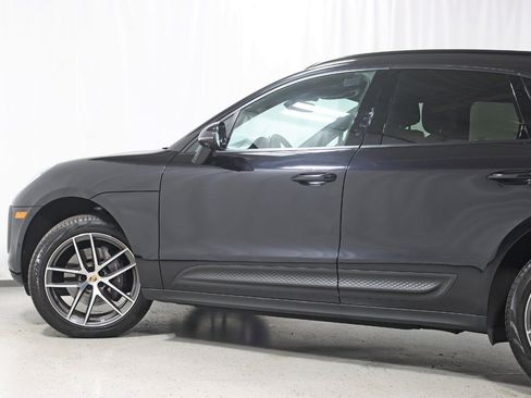 Used 2023 Porsche Macan w/ Premium Package Plus AWD/4WD image 11