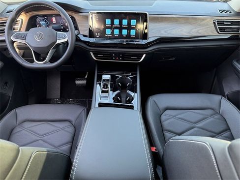 New 2026 Volkswagen Atlas SE image 7