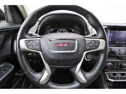 Used 2024 GMC Terrain Denali w/ Denali Premium Package AWD/4WD image 14