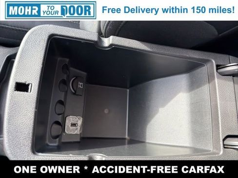 Used 2019 Jeep Cherokee Limited image 24