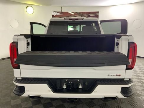 Used 2021 GMC Sierra 1500 AT4 w/ AT4 Premium Package AWD/4WD image 40
