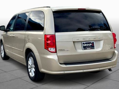 Used 2015 Dodge Grand Caravan SXT w/ Rear Park Assist Package image 11