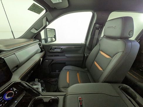 New 2026 GMC Sierra 3500 AT4 w/ AT4 Premium Plus Package image 28