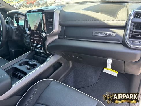 New 2026 RAM 2500 Laramie w/ Night Edition AWD/4WD image 11