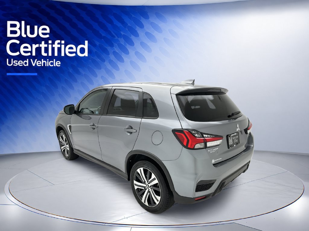 Used 2025 Mitsubishi Outlander Sport SE AWD/4WD image 4